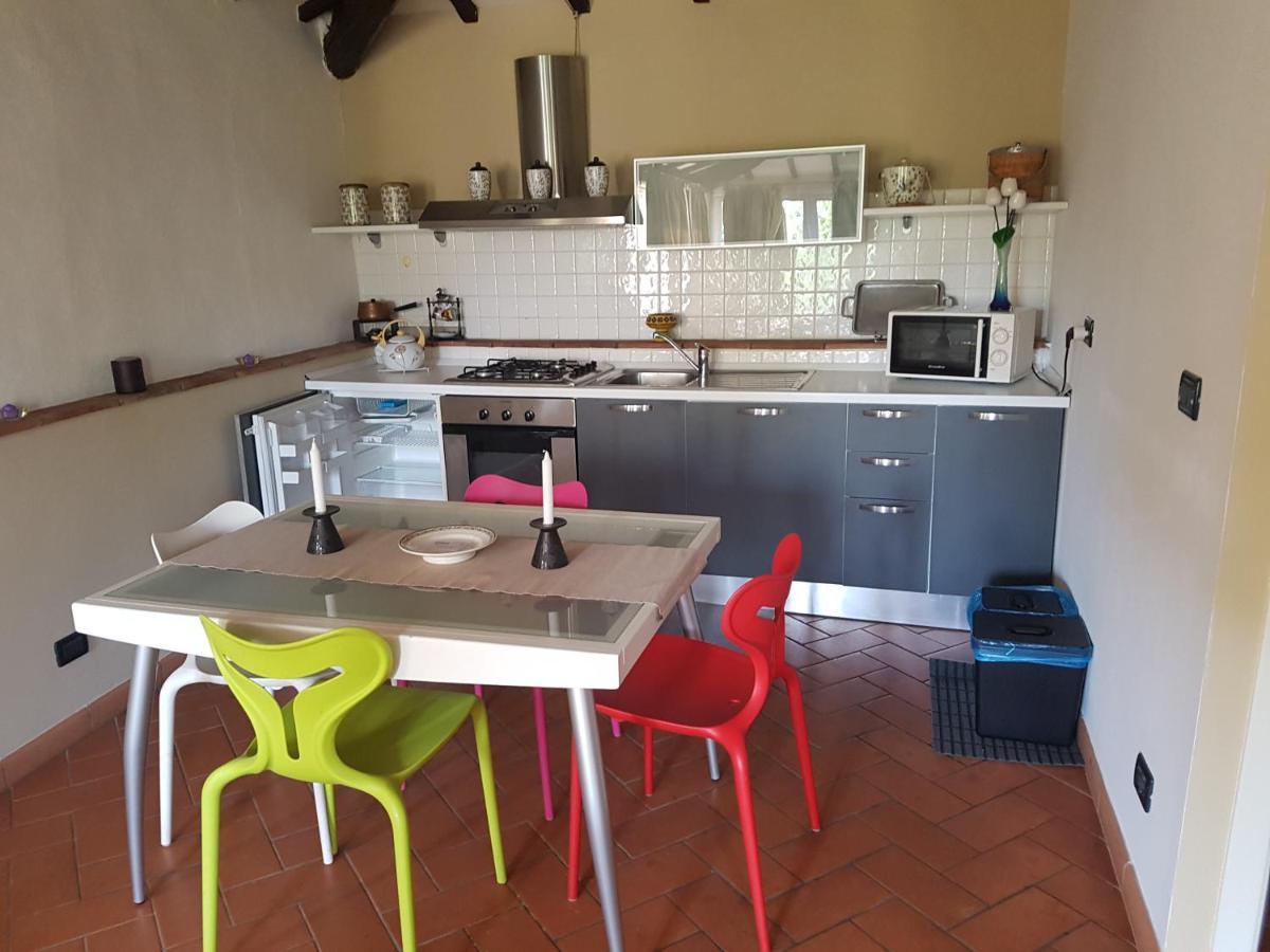 Ferienwohnung La Terrazza Fra Le Torri Lucca Exterior foto