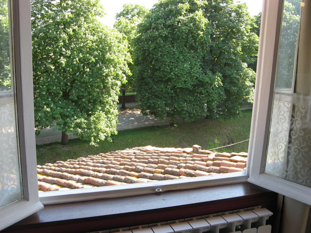 Ferienwohnung La Terrazza Fra Le Torri Lucca Exterior foto